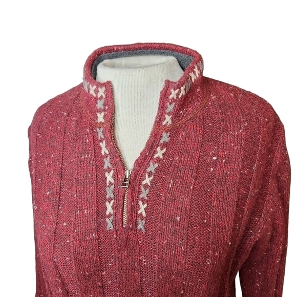 𝅺Woolrich 1/4 Zip Knit Sweater - Picture 2 of 6